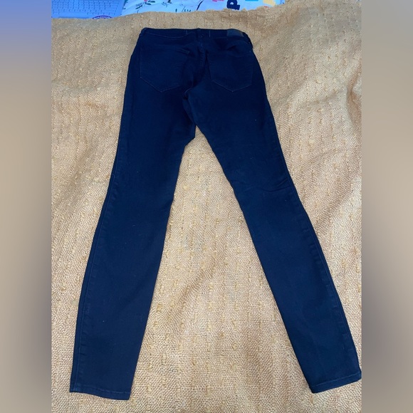 Hollister Black High-Rise Super Skinny Jeans - Picture 4 of 9